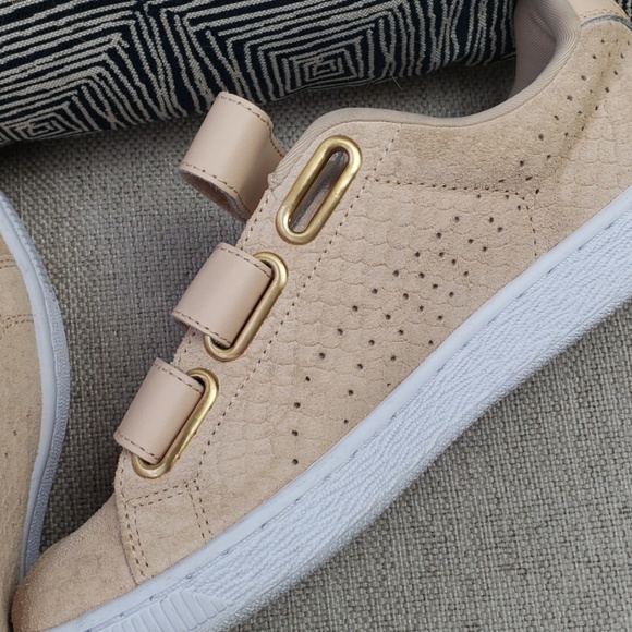 PUMA exotics size 7.5 - Picture 6 of 8